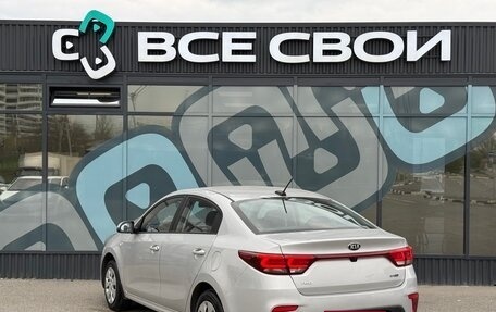 KIA Rio IV, 2018 год, 1 300 000 рублей, 3 фотография