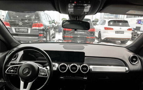 Mercedes-Benz GLB, 2021 год, 2 999 000 рублей, 17 фотография