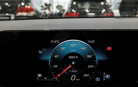 Mercedes-Benz GLB, 2021 год, 2 999 000 рублей, 16 фотография