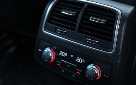 Audi A6, 2016 год, 2 850 000 рублей, 14 фотография