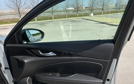 Opel Insignia II рестайлинг, 2021 год, 2 000 000 рублей, 15 фотография