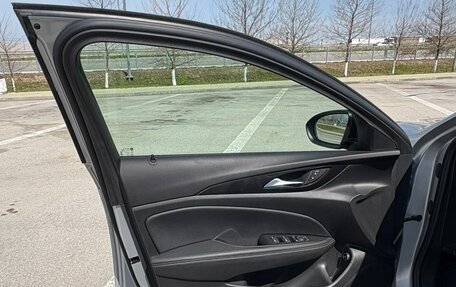 Opel Insignia II рестайлинг, 2021 год, 2 000 000 рублей, 12 фотография