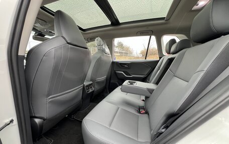 Toyota RAV4, 2026 год, 4 350 000 рублей, 14 фотография