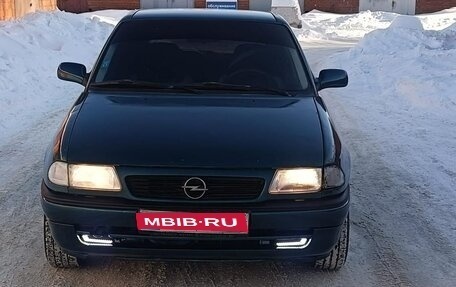 Opel Astra F, 1997 год, 250 000 рублей, 1 фотография