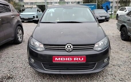 Volkswagen Polo VI (EU Market), 2014 год, 800 000 рублей, 1 фотография