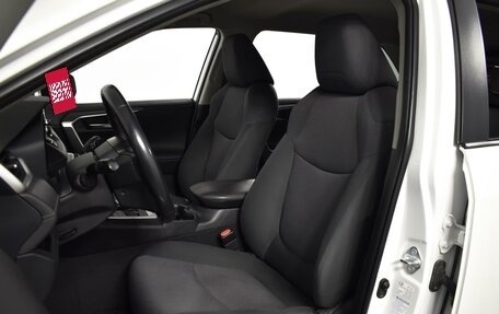 Toyota RAV4, 2019 год, 2 929 900 рублей, 10 фотография