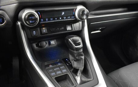 Toyota RAV4, 2019 год, 2 929 900 рублей, 20 фотография