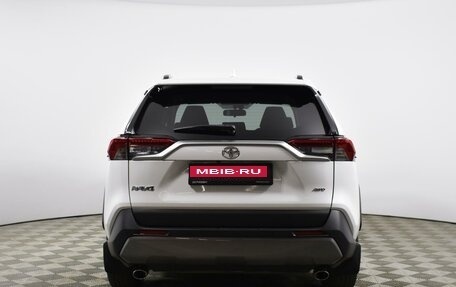 Toyota RAV4, 2019 год, 2 929 900 рублей, 4 фотография