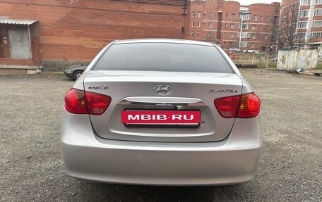 Hyundai Elantra IV, 2011 год, 650 000 рублей, 4 фотография