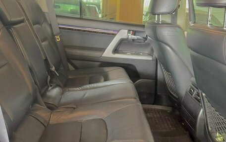 Toyota Land Cruiser 200, 2014 год, 4 550 000 рублей, 21 фотография