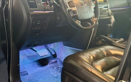 Toyota Land Cruiser 200, 2014 год, 4 550 000 рублей, 25 фотография