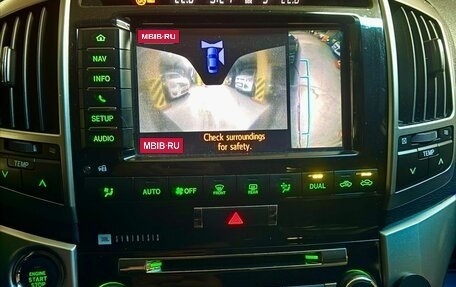 Toyota Land Cruiser 200, 2014 год, 4 550 000 рублей, 12 фотография