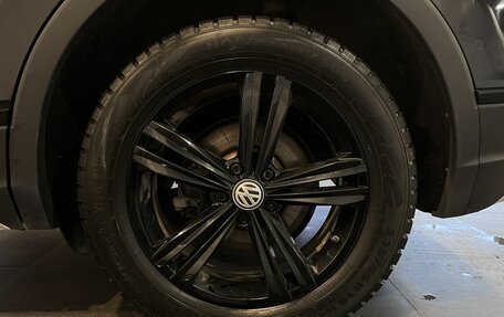 Volkswagen Tiguan II, 2020 год, 3 093 000 рублей, 20 фотография