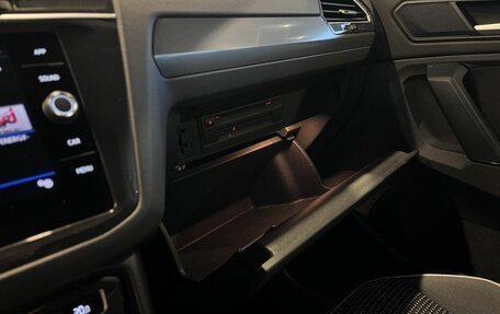 Volkswagen Tiguan II, 2020 год, 3 093 000 рублей, 30 фотография