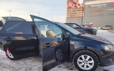 Volkswagen Polo VI (EU Market), 2014 год, 800 000 рублей, 3 фотография