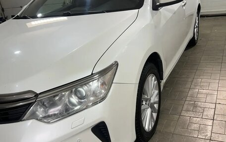 Toyota Camry, 2015 год, 2 350 000 рублей, 2 фотография