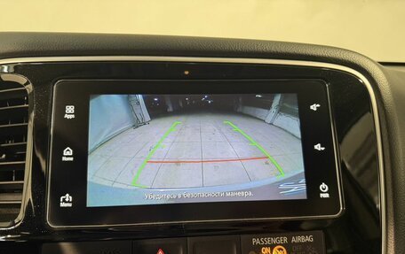 Mitsubishi Outlander III рестайлинг 3, 2018 год, 1 949 800 рублей, 12 фотография