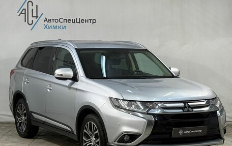 Mitsubishi Outlander III рестайлинг 3, 2018 год, 1 949 800 рублей, 15 фотография