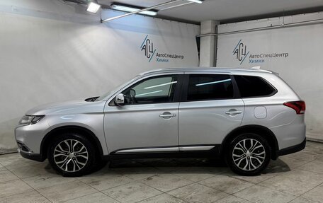 Mitsubishi Outlander III рестайлинг 3, 2018 год, 1 949 800 рублей, 18 фотография
