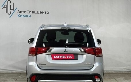 Mitsubishi Outlander III рестайлинг 3, 2018 год, 1 949 800 рублей, 14 фотография