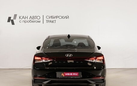 Hyundai Elantra, 2020 год, 1 900 000 рублей, 4 фотография