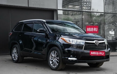 Toyota Highlander III, 2014 год, 2 150 000 рублей, 3 фотография