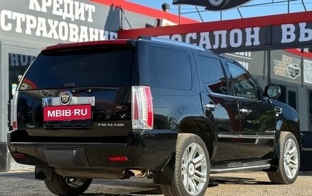 Cadillac Escalade III, 2007 год, 1 456 000 рублей, 12 фотография