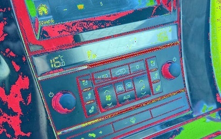 Cadillac Escalade III, 2007 год, 1 456 000 рублей, 15 фотография