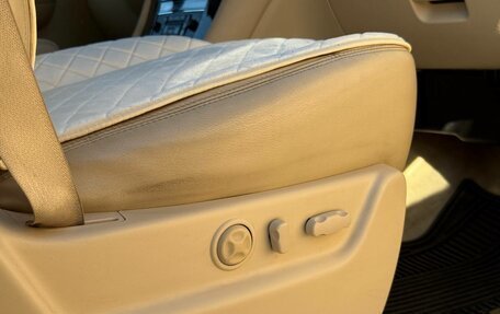 Cadillac Escalade III, 2007 год, 1 456 000 рублей, 28 фотография