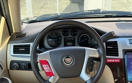 Cadillac Escalade III, 2007 год, 1 456 000 рублей, 23 фотография