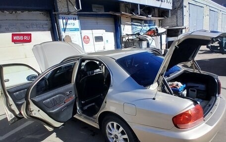 Hyundai Sonata IV рестайлинг, 2006 год, 500 000 рублей, 3 фотография