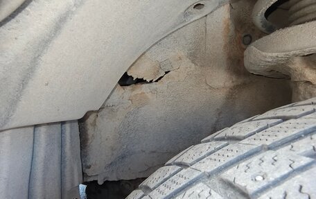 Mazda 323, 2003 год, 230 000 рублей, 15 фотография