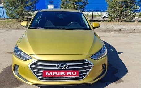 Hyundai Elantra VI рестайлинг, 2016 год, 1 250 000 рублей, 2 фотография