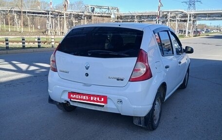Renault Sandero I, 2013 год, 380 000 рублей, 4 фотография