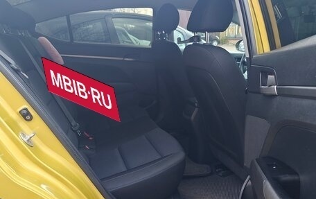 Hyundai Elantra VI рестайлинг, 2016 год, 1 250 000 рублей, 11 фотография