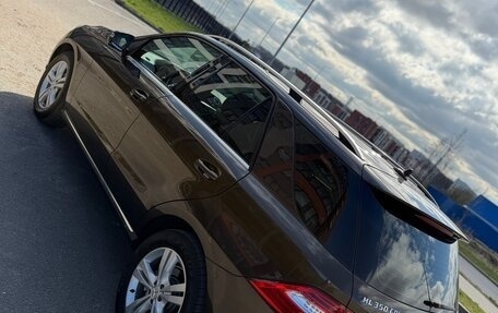 Mercedes-Benz M-Класс, 2012 год, 2 350 000 рублей, 10 фотография