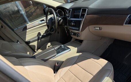 Mercedes-Benz M-Класс, 2012 год, 2 350 000 рублей, 24 фотография