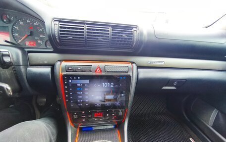 Audi A4, 2000 год, 390 000 рублей, 8 фотография