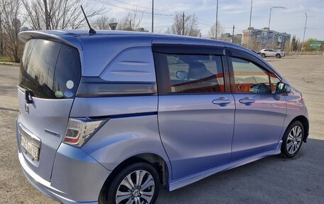 Honda Freed I, 2012 год, 950 000 рублей, 7 фотография