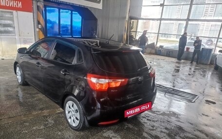 KIA Rio III рестайлинг, 2012 год, 450 000 рублей, 10 фотография