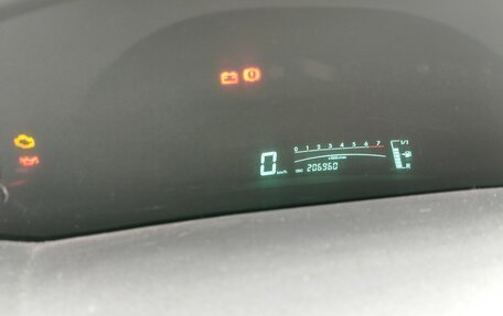 Toyota Yaris III рестайлинг, 2006 год, 500 000 рублей, 7 фотография