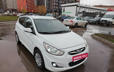 Hyundai Solaris II рестайлинг, 2012 год, 780 000 рублей, 2 фотография