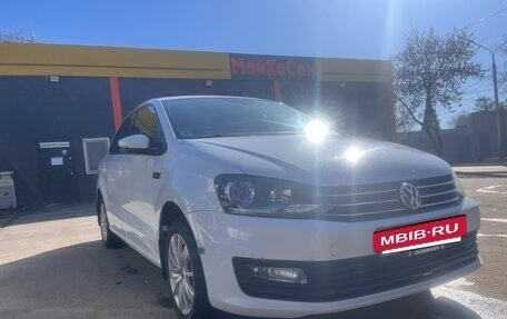 Volkswagen Polo VI (EU Market), 2016 год, 930 000 рублей, 3 фотография