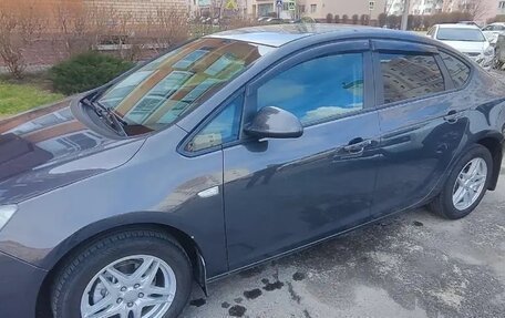 Opel Astra J, 2014 год, 699 000 рублей, 6 фотография