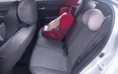 KIA Rio IV, 2017 год, 1 225 000 рублей, 11 фотография