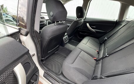 BMW 3 серия, 2019 год, 2 270 000 рублей, 10 фотография