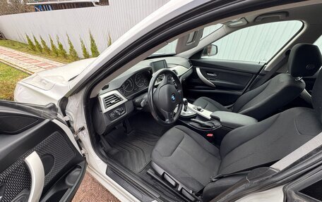 BMW 3 серия, 2019 год, 2 270 000 рублей, 11 фотография