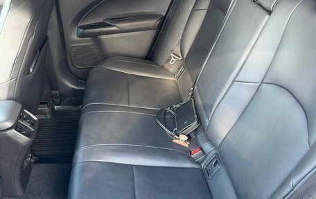 Lexus UX I, 2020 год, 3 230 000 рублей, 10 фотография