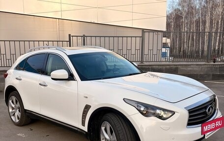 Infiniti FX II, 2012 год, 2 000 000 рублей, 2 фотография