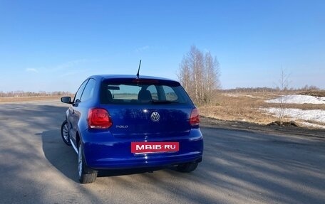 Volkswagen Polo VI (EU Market), 2010 год, 550 000 рублей, 2 фотография